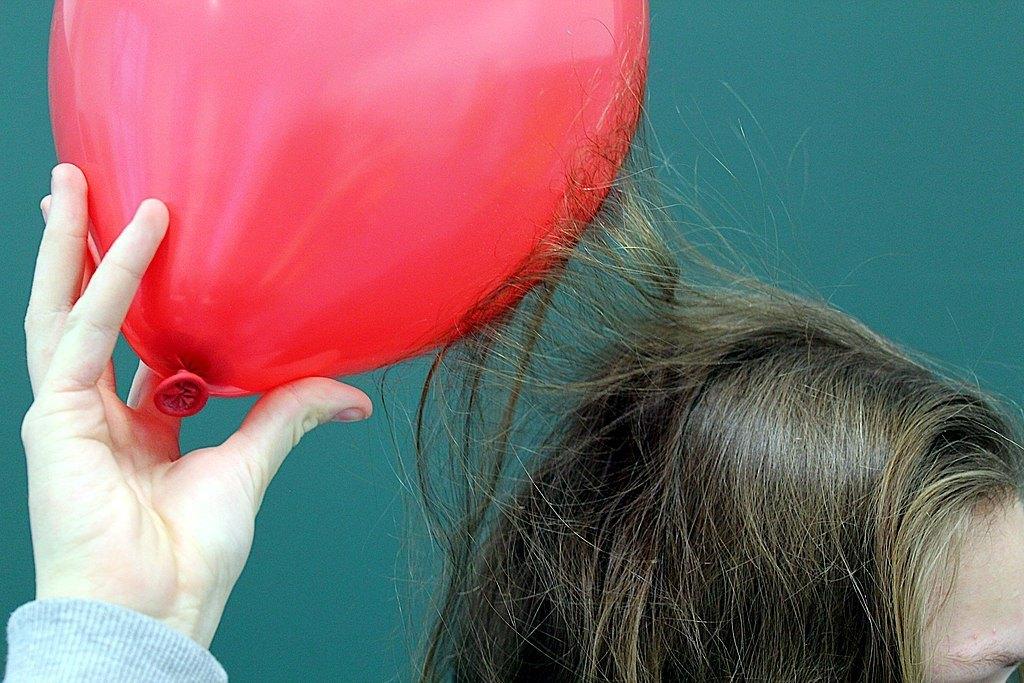 Cover Image for Balloon Hair